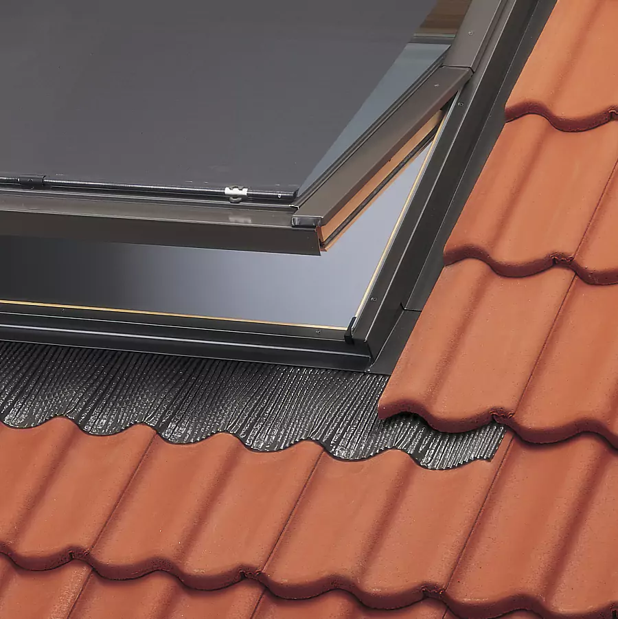 VELUX skylight flashing kit underlayment component detail