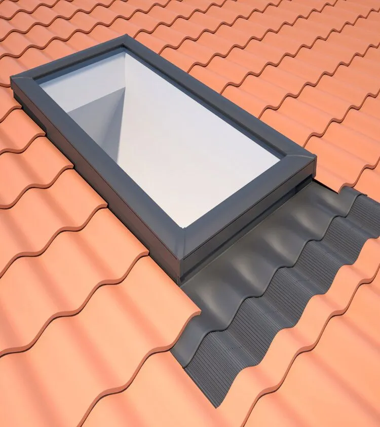 product-tile-roofing-1860-flashing-ecw-1220-1125x844-1-e1728920736954